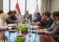 وزير الصحة يبحث مع وفد الأمانة العامة لجامعة الدول العربية سبل تعزيز التعاون الصحي العربي المشترك