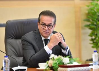 وزير الصحة يطلع على نتائج التحقيقات في واقعة مستشفى 6 أكتوبر.. ويقرر إنهاء التعاقد مع شركة الأمن