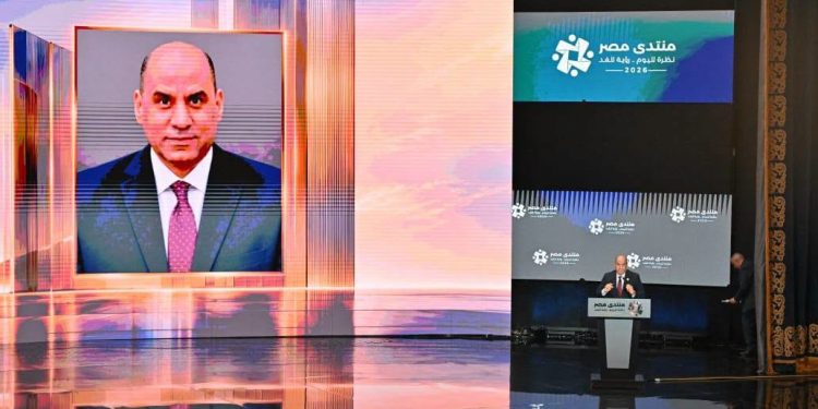 وزير العمل يعلن استهداف 3 ملايين فرصة عمل وخفض البطالة إلى 5.5% ضمن خطة التحول الاقتصادي 2027-2030
