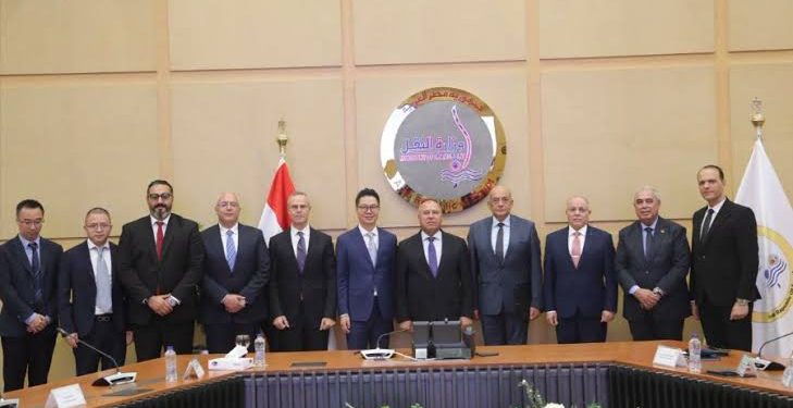 وزير النقل يشهد توقيع مذكرة تفاهم لإنشاء محطة الإسكندرية للصب الجاف غير النظيف بميناء المكس