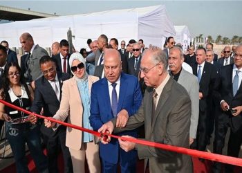 وزير النقل يفتتح ميناء العامرية الجاف بالإسكندرية باستثمارات 700 مليون جنيه