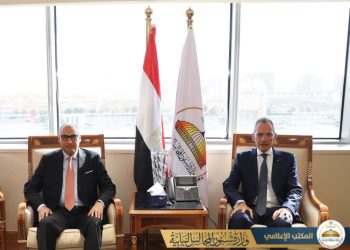وزير شئون المجالس النيابية يستقبل رئيس مجلس الدولة لبحث سبل تعزيز التعاون المشترك وتوطيد العلاقات