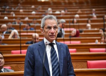 وزير شئون المجالس النيابية يُلقي كلمته الافتتاحية في دور الانعقاد الجديد لمجلس النواب