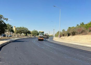 وزيرة الإسكان تتابع موقف تنفيذ عدد من مشروعات الطرق والمرافق والإسكان والخدمات بمدينتي حدائق أكتوبر والشيخ زايد