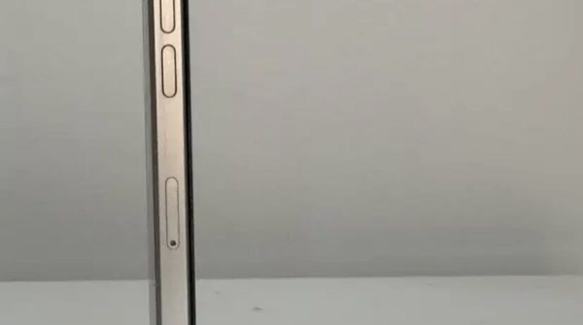 iphone15 pro max 256G 2sim نسخة الشريحتين