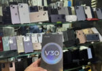 VIVO V30 جديد متبرشم