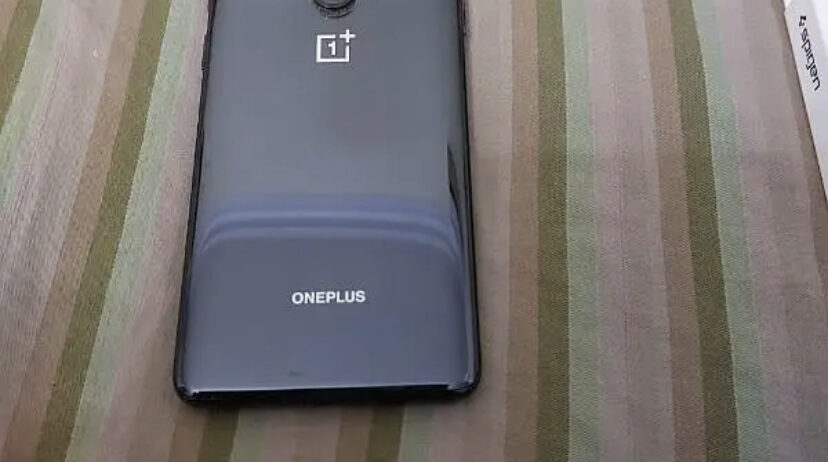 Oneplus 8 pro وان بلاس ٨ برو